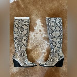 Dolce Vita Isobel 8 like new